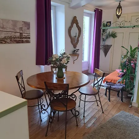 Fluorine De Terra-crystal Apartment Rochefort (Charente-Maritime)