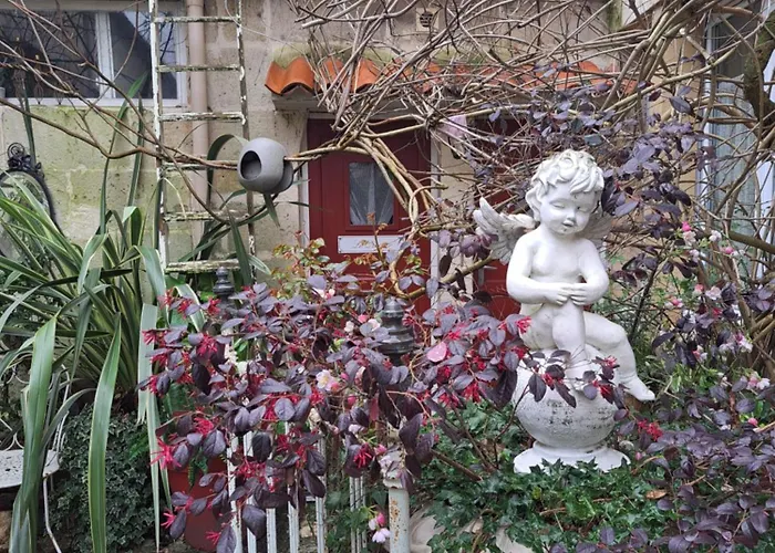 Terra-crystal Apartment *